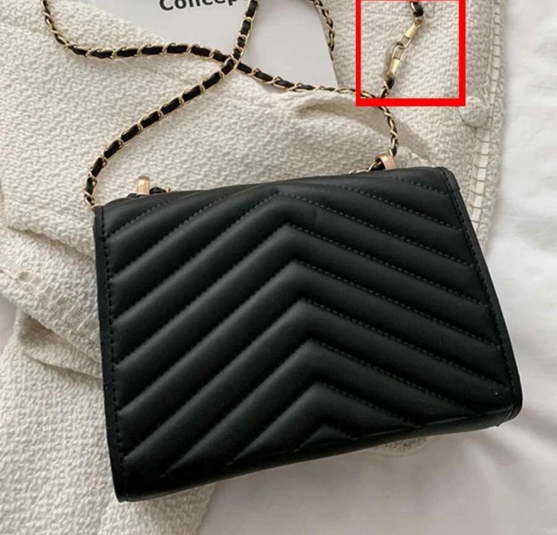 Mini Chevron Flap Chain Square Bag | Fugo Best